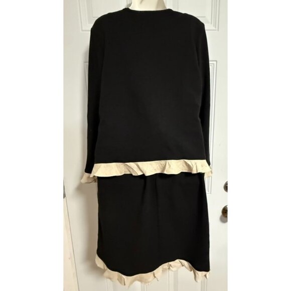 Krisabelle Skirt Suit SZ Medium Quiet Luxury Chic 3 Piece Set Italy Inspired - Picture 2 of 12